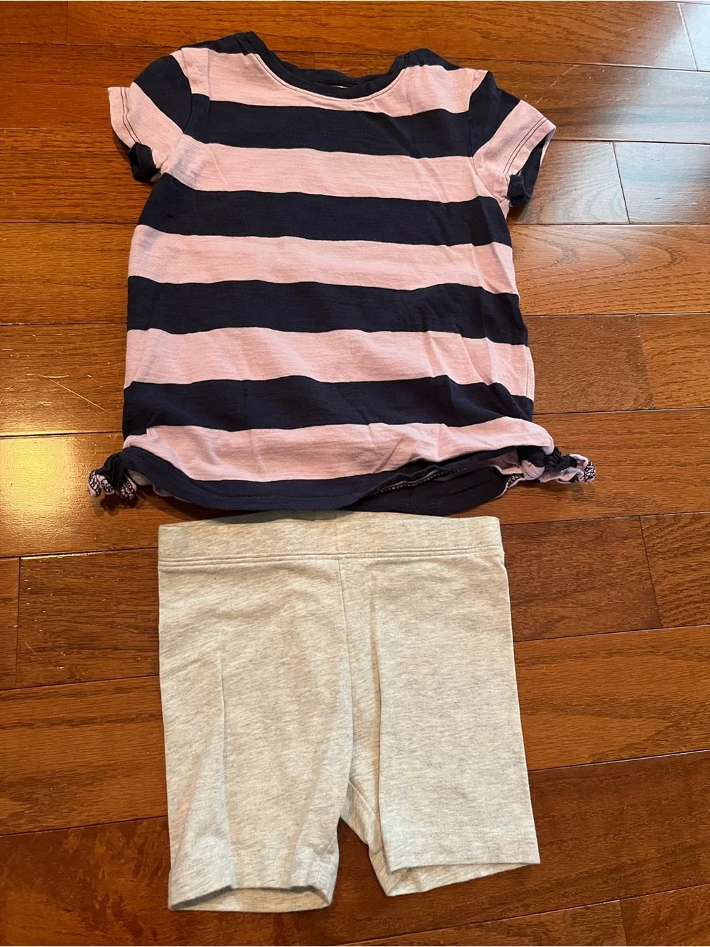 Old Navy Girls Multicolor Summer Matching Tops and Shorts Set